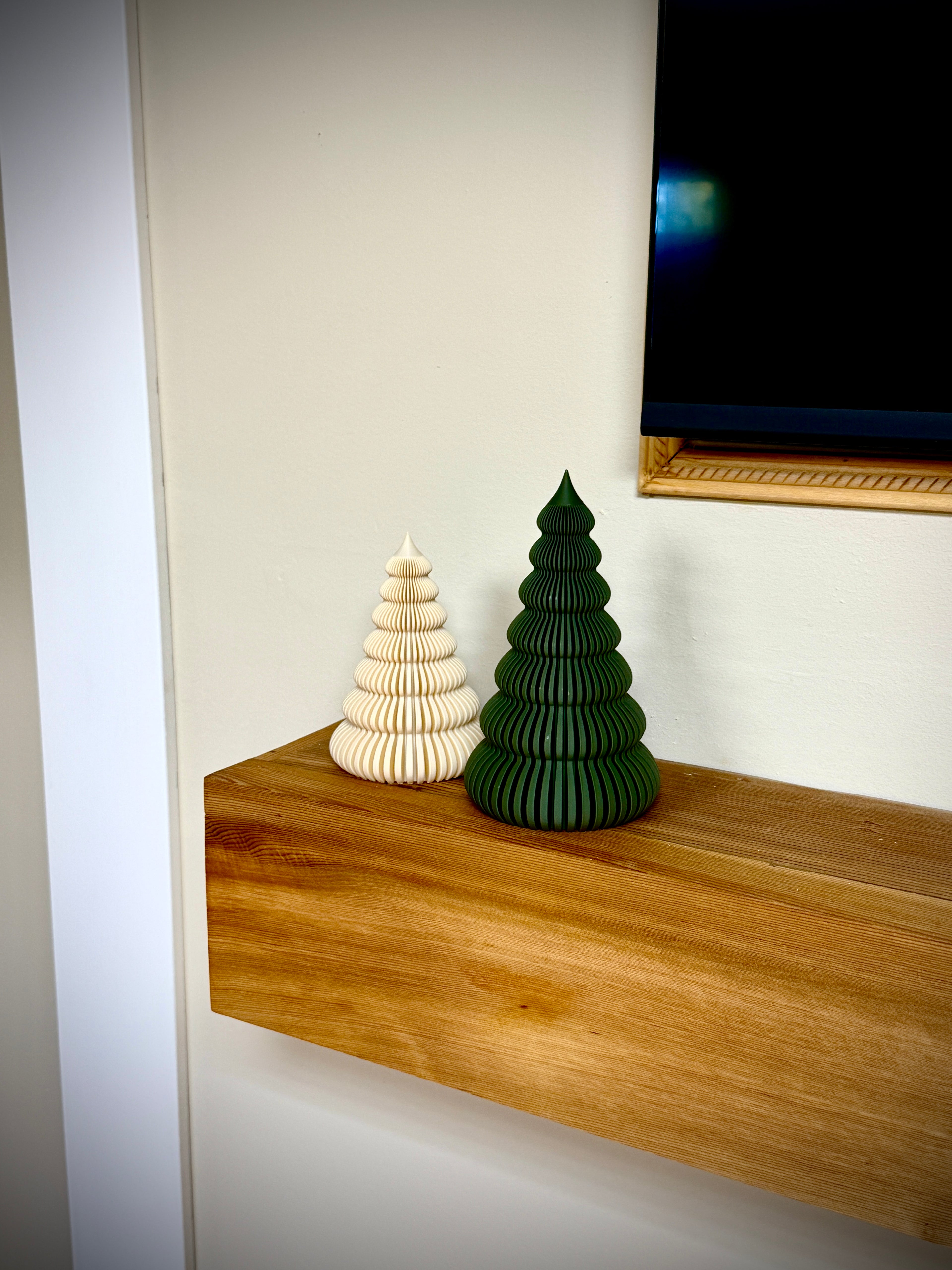 Modern Christmas Tree - Modern Christmas Decor