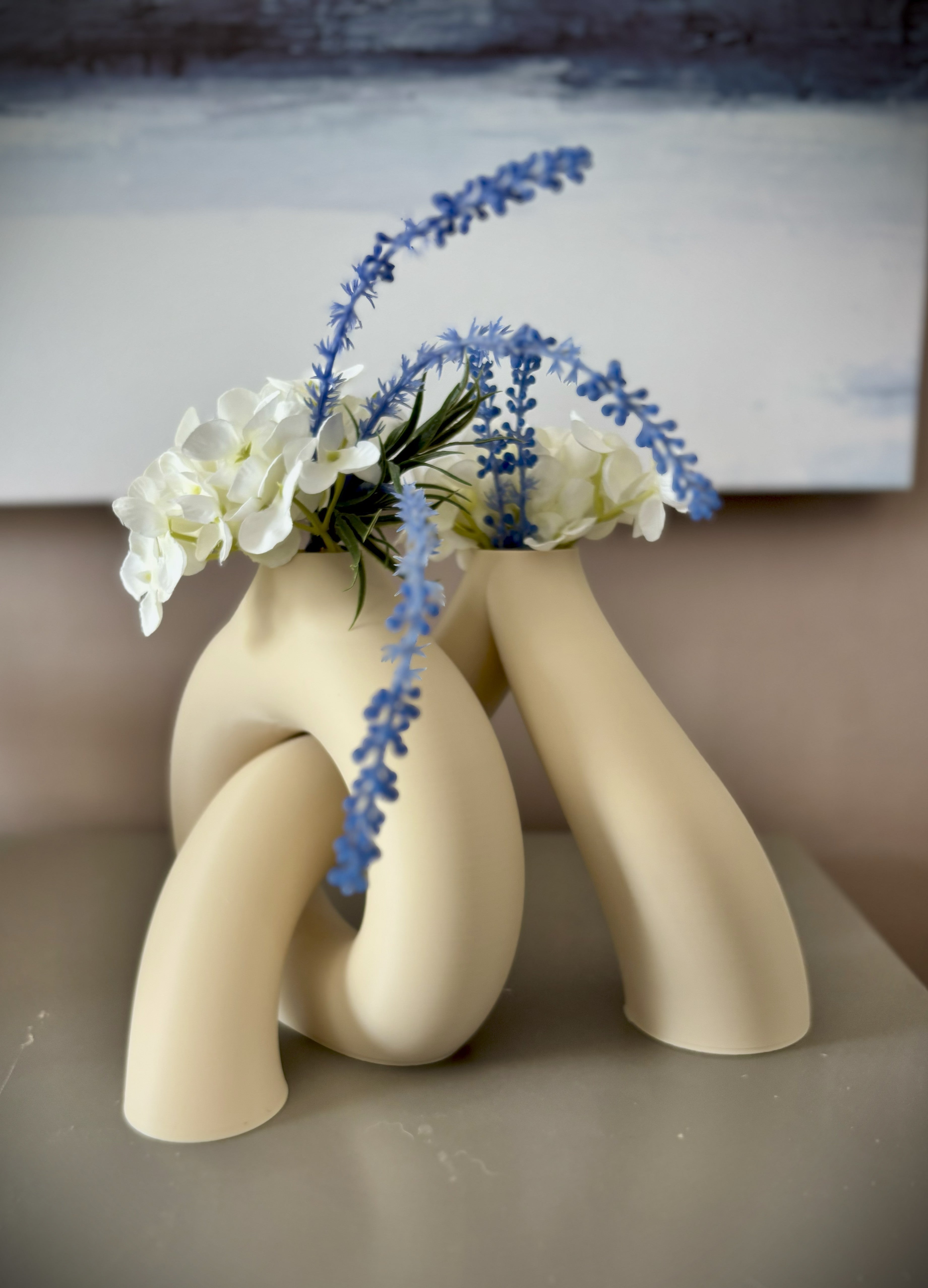 Loop Knot Vase — Sculptural 3D Printed Planter